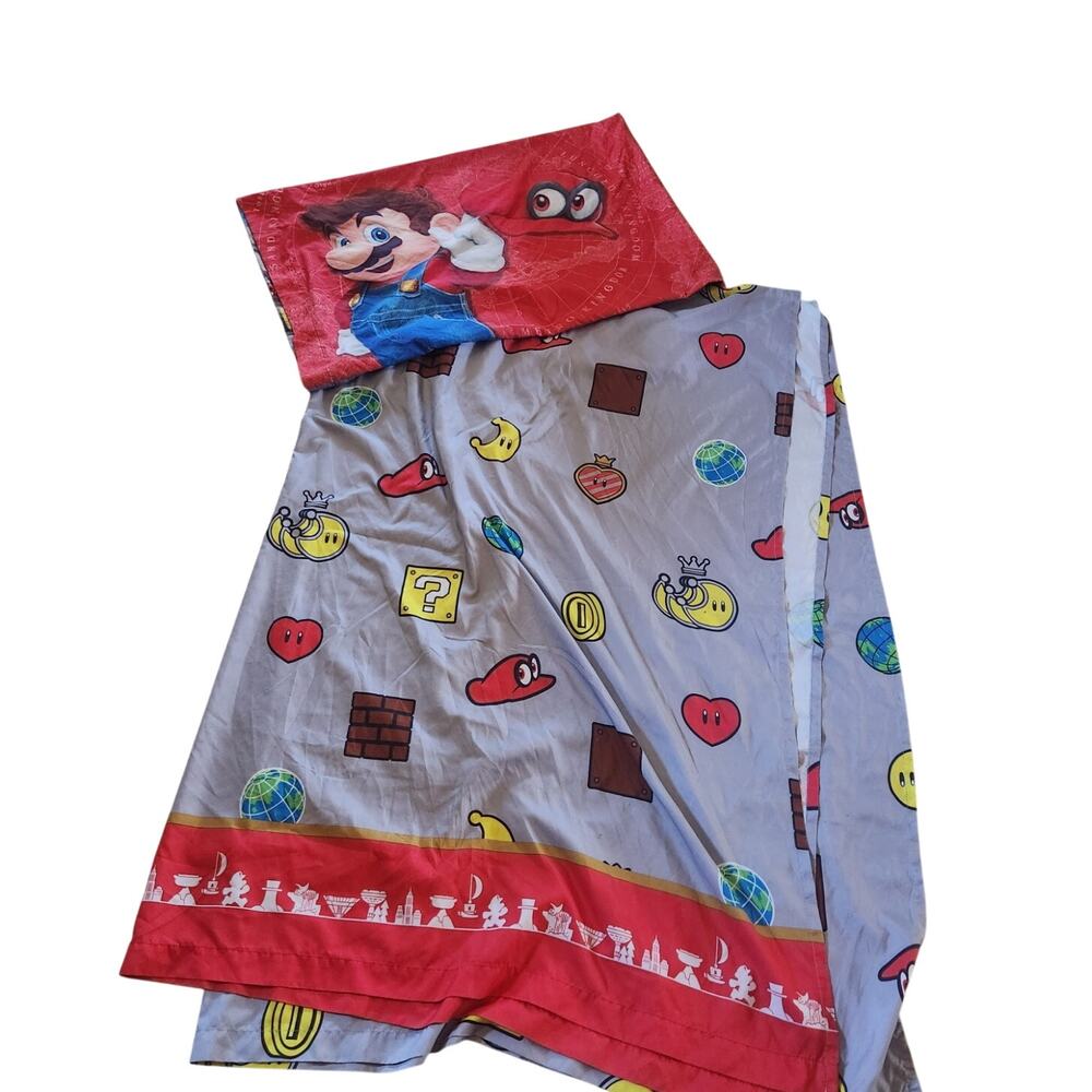 Super Mario Brothers Full Flat Sheet & reversible Oversized Pillow Case